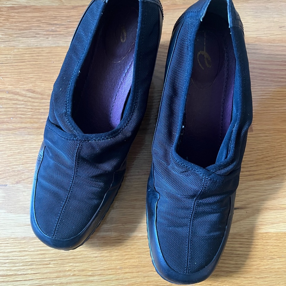 Easy Spirit ESCAKE WALK Black Wedge Shoes 10M - Picture 2 of 5